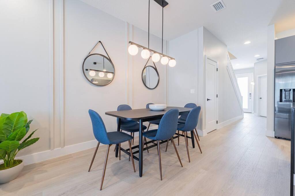 オーランド **Brand New** Luxurious Decor Townhouse With Private Pool Hit17145ヴィラ エクステリア 写真