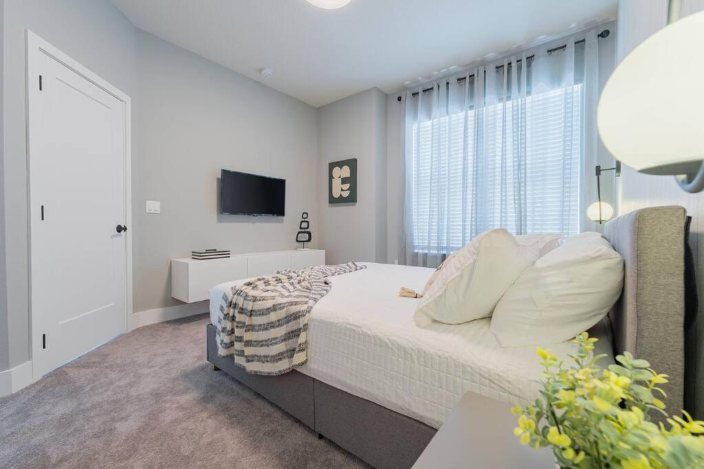 オーランド **Brand New** Luxurious Decor Townhouse With Private Pool Hit17145ヴィラ エクステリア 写真